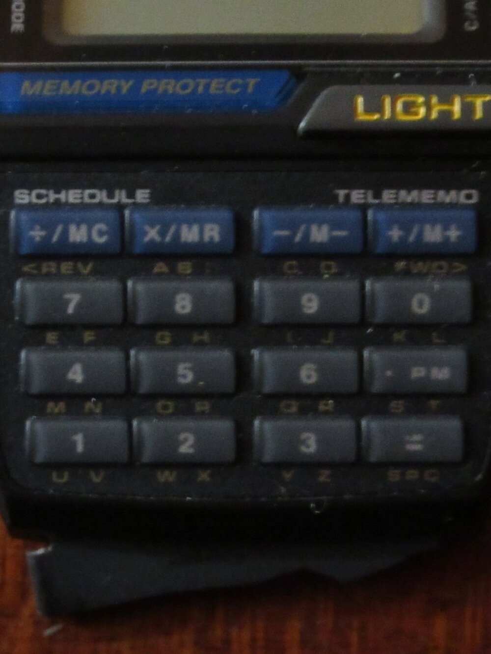 Rare Vintage Retro Casio DBC-150 Databank Digital Watch (For parts, no strap) - Picture 5 of 7